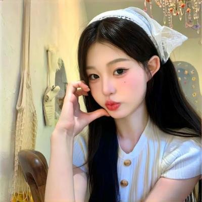 公寓里的两个女人